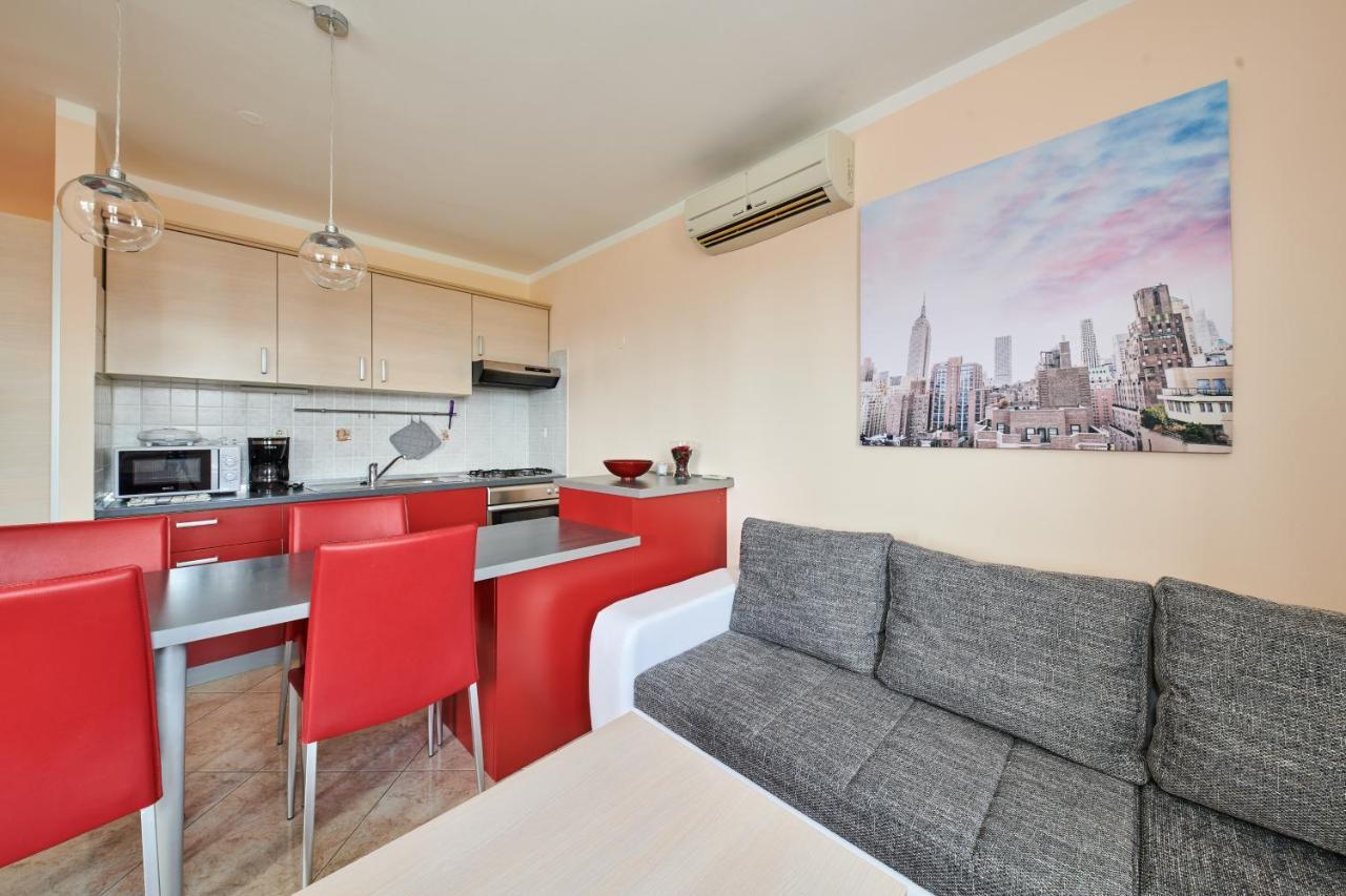 Apartment Vita Moela 23 & 24 Umag Buitenkant foto
